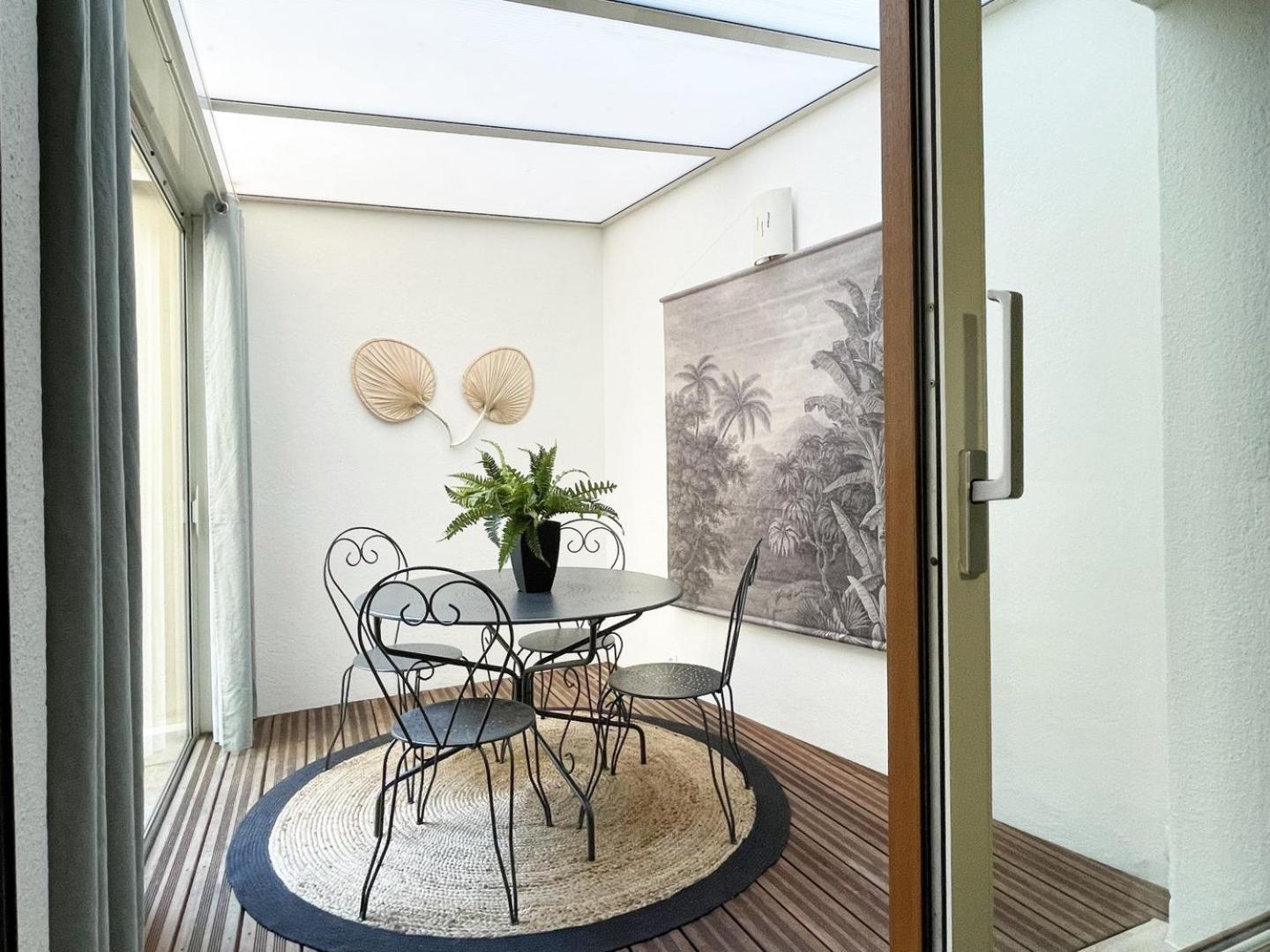 Le Patio De La Reine Berthe - Parking Included Apartment Шартър Екстериор снимка