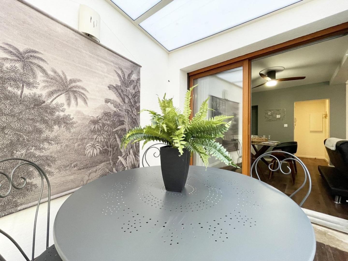 Le Patio De La Reine Berthe - Parking Included Apartment Шартър Екстериор снимка